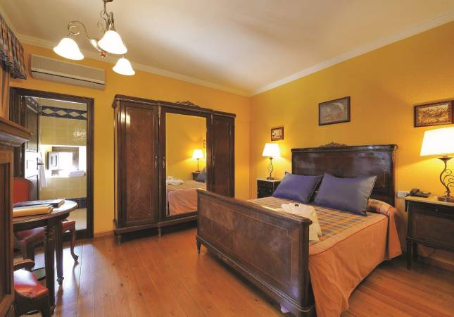 Confortables habitaciones en Hotel Mas Tapiolas. Disfruta  nuestro Spa y Masaje en Girona